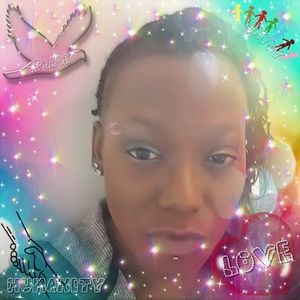 Meet your Posher, Iesha